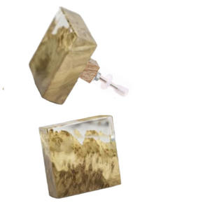 Boutons d'armoire de porte de tiroir en métal en bois de résine transparente carrée solide et poignée de traction pour armoire de cuisine et chambre à coucher/salle de bain - Product Image 2