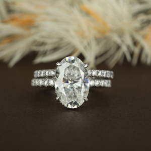 Ensemble de mariage de mariée taille ovale en or 10K 14K 925 argent avec diamants cultivés en laboratoire certificat IGI Halo caché pour les fêtes - Product Image 1