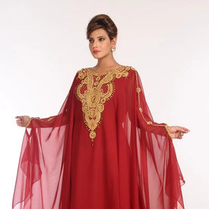 Caftanes islámicos cosidos bordados de Georgette granate - Product Image 1