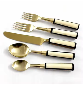 ชุดเครื่องใช้บนโต๊ะอาหารทำจากทองเหลืองพร้อมที่จับเรซินสำหรับเครื่องครัวและร้านอาหารช้อนรับประทานอาหาร - Product Image 2