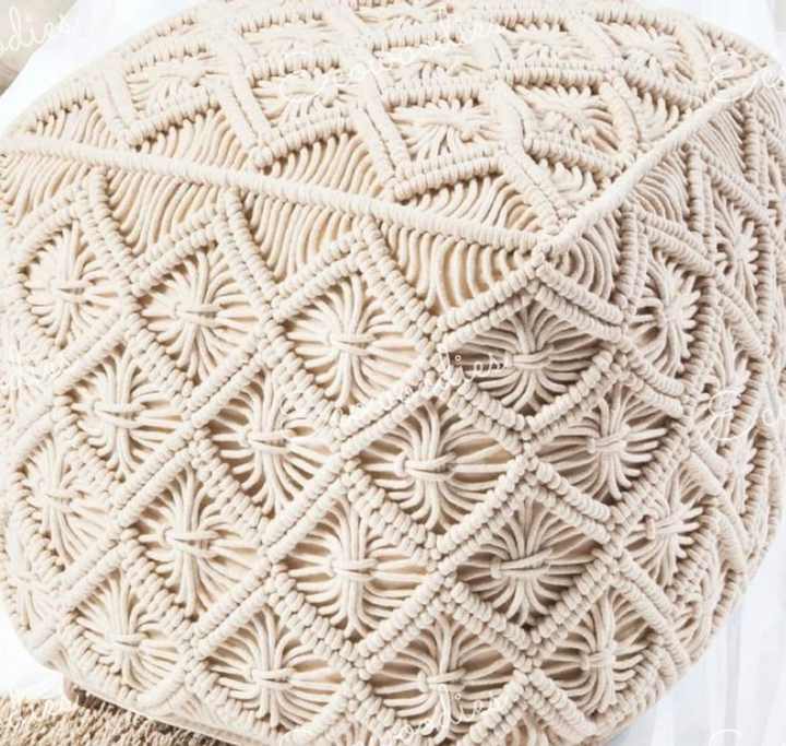 Customized Modern and Fashion Pouf Foot Stool Ottoman with 3 Wood Legged Ottoman Dressing Table Chair Bone Inlay Console
