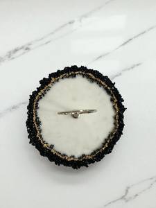 ขาตั้งคัพเค้กทำจากเรซินสำหรับงานแต่งงานและงานปาร์ตี้เค้กสำหรับโรงแรมขาตั้งเค้กโลหะเรซินแบบพรีเมี่ยมมาใหม่ - Product Image 2