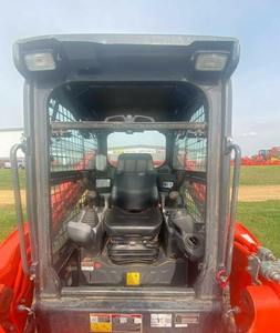 2019 Kubota SVL75-2 Skid Steer Loader - 74HP Compact Track Loader pour la construction et l'agriculture - Product Image 5