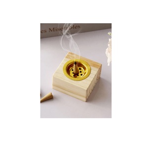 Quemadores bakhoor de madera bellamente hechos a mano con un acabado premium y tallas ornamentadas para un ambiente hogareño lujoso - Product Image 5