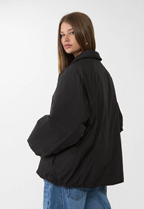 Haute qualité noir OEM femmes col doudoune fermeture éclair complète manches longues solide bulle hiver veste respirant tricoté - Product Image 3