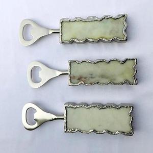 Ouvre-bouteille en acier inoxydable 18/8 avec manche en résine, prix de gros, pour décoration de fête, mariage, bar à domicile, restaurant, bureau - Product Image 1