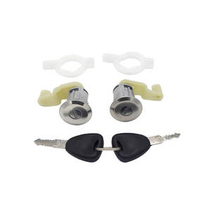 Serrure de porte de pièces automobiles en nouvel état pour <span class=keywords><strong>Renault</strong></span> <span class=keywords><strong>CLIO</strong></span> II 1998-2005 OEM 7701472806 - Product Image 1