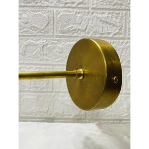 Lámpara de metal montada en la pared de calidad de exportación Lámpara LED ajustable de diseño moderno Perfecto para el hogar Oficina disponible para la venta - Product Image 3