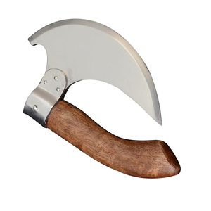 Hache à pizza en acier inoxydable de haute qualité avec une construction solide pour des performances fiables dans les boulangeries et les événements de cuisine en plein air - Product Image 4