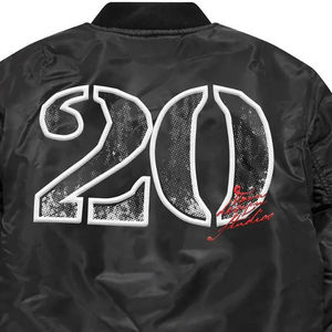 แจ็คเก็ตบอมเบอร์ผู้ชายแบบใหม่ สไตล์ไฮสตรีท ผ้าโพลีเอสเตอร์ไนลอน 100% กันน้ำ แบบกลับด้านได้ คอตั้ง เป็นมิตรกับสิ่งแวดล้อม ขายส่ง - Product Image 6