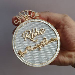 จี้เพชรทรงเจ้าหญิงชุบทองประดับมอยส์ซาไนต์แบบไอซ์เอาท์สำหรับผู้ชายสไตล์ฮิปฮอป - Product Image 3