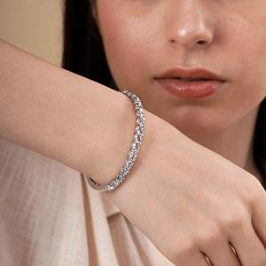 Bracelet tennis en moissanite taille brillant rond VVS pour un usage quotidien en argent 925, bijoux sertis de pierres, au meilleur prix - Product Image 2