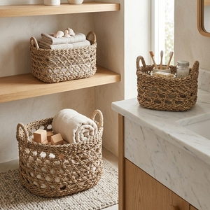 Ensemble de paniers de rangement en jonc de mer tressé à la main, avec panier ovale à treillis ouvert et poignée arche haute, pour décoration et design d'intérieur artistique - Product Image 3