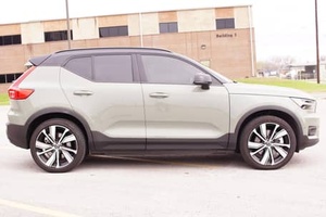 2022 X C 4 Hatchback AWD R18 Lithium Leather Double Rear <b>Camera</b> - Product Image 6