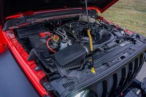 Jeep Wrangler Unlimited Willys 4x4 d'occasion de 2022, boîte manuelle 6 vitesses, moteur V6, 4 roues motrices, modifications tout-terrain, sans réserve - Product Image 4