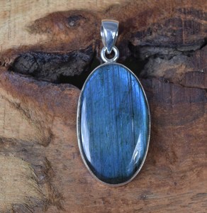 Pendentif en Labradorite et pierre de lune noire fait main pour femme Collier en argent sterling 925 Cadeau romantique pour la Saint-Valentin - Product Image 3