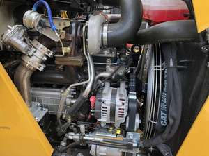 Nwe Chargeuses-pelleteuses polyvalentes d'occasion Cat 420D à vendre avec des composants de base Moteur Moteur Roulement Pompe de boîte de vitesses - Product Image 2