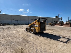 2014 for 272D Front Skid Steer <b>Log</b> Loader - Product Image 3