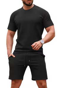 Diseño de logotipo personalizado Summer Street Wear Fitness Suit Camiseta de hombre Ropa deportiva Traje de pantalones cortos de 2 piezas para hombre - Product Image 2