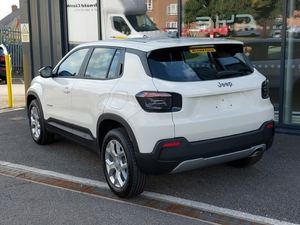 JEEP AVENGER 1.2 GSE ALTITUDE 2024 USADO, Volante a la Izquierda/Derecha - Product Image 2