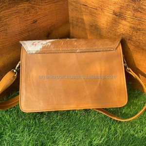 New Arrival Wholesale Embossed Cowhide Leather Crossbody <b>Bag</b> for Women High Quality Floral Design Genuine Leather Shoulder <b>Bags</b> - Product Image 5
