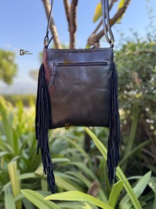 Sac à main en cuir sculpté à la main avec franges, élégant, nouvelle arrivée, sacs en cuir métallique à fourrure pour femmes, bandoulière multi-usages - Product Image 4