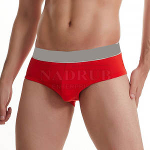 Sous-vêtements de compression fabriqués au Pakistan Fabricant de haute qualité Gym Sports Fitness Sous-vêtements de compression - Product Image 2