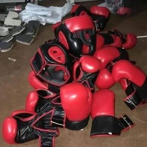 Guantes de boxeo de cuero genuino de alta calidad con protección UV Pull-On Hook-and-Loop Wrist para hombres mujeres deportes al aire libre - Product Image 3