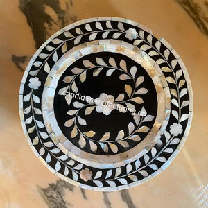 Chargeurs de salle à manger en incrustation de nacre fabriqués à la main pour les paramètres de table formels assiettes de chargeur en bois écologiques avec incrustation de vadrouille - Product Image 6