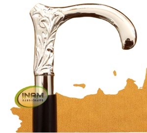 Bâton de marche en bois de style vintage de meilleure qualité et fait à la main avec poignée ronde de styliste/cannes de marche en bois avec poignée en laiton - Product Image 1