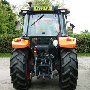 รถแทรกเตอร์คูโบต้ามือสองและใหม่ ขับเคลื่อน 4 ล้อ 60 แรงม้า 75 แรงม้า 80 แรงม้า 120 แรงม้า สำหรับการเกษตร ราคาถูก จัดส่งเร็ว ขายส่ง - Product Image 5