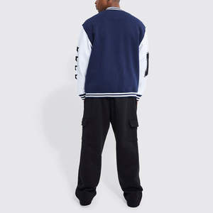 Chaqueta Universitaria de Béisbol Letterman para Hombre, Poliéster, Manga Larga, Ropa Exterior Universitaria, Bordado Personalizado, Diseño con Botones - Product Image 3