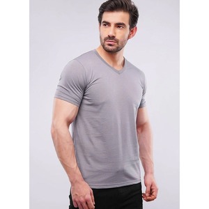 Camiseta de algodón orgánico 100% al por mayor para hombre Cuello clásico transpirable patrón liso estampado Digital poliéster/algodón - Product Image 5