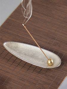 Brûleur d'encens indien artisanal en bois de santal durable pour la maison, la méditation religieuse et l'impression personnalisée - Product Image 2