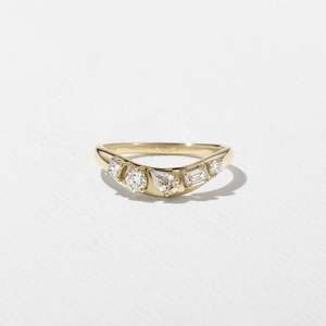 Anillo de diamante moissanita de corte redondo exclusivo, oro sólido de 18 quilates, compromiso, joyería de boda, sitios de proveedores al por mayor directos - Product Image 2
