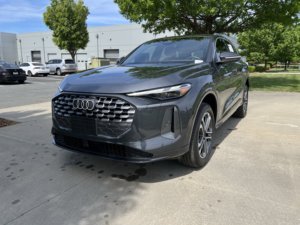 รถยนต์มือสองสภาพดี ปี 2025 ออดี้ คิว5 พรีเมียม - Product Image 3