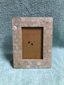 Cadres photo en os sculptés à la main sur mesure Matériau en verre pour la décoration de la maison ou motif de revente personnalisable - Product Image 5