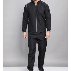 Conjunto Deportivo Unisex de Nylon, Estilo Urbano, Holgado, Chaqueta Cortavientos con Capucha, Pantalones Deportivos Holgados, Antibacteriano, Conjunto para Correr al por Mayor - Product Image 1