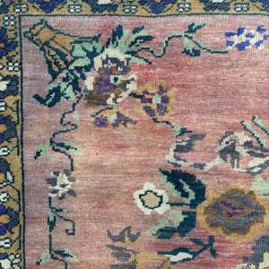 Alfombra Turca de 3.9x7.9 pies, Alfombra Vintage, Alfombra Roja con Puntos de Polka, de Lana - Product Image 4