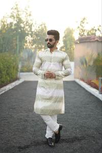 Kurta pyjama pour homme en coton PC tendance avec impression ombrée et broderie, prix de gros, achat en ligne en Inde - Product Image 6