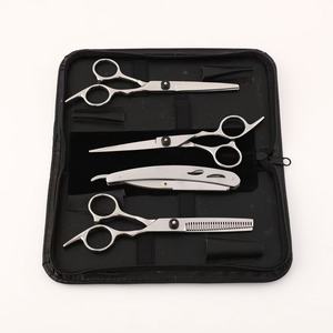 Juego de Tijeras de Peluquería Profesionales de Acero Inoxidable de 7 Pulgadas con Dientes Planos Afilados y Empaque Personalizable para Uso en Barberías y Salones - Product Image 3