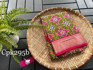 Saris de seda suave Tusser con todo Patola Digital impreso con borde Zari - Product Image 2