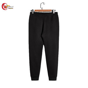 Chándal Deportivo Informal de Invierno para Hombre, de Alta Calidad y MOQ Bajo, con Diseño de Logotipo Personalizado, Transpirable y Ecológico - Product Image 6