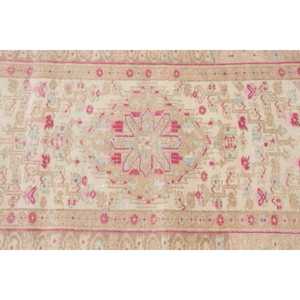 Alfombra Vintage de Lana Turca Abstracta Rosa de 2.7x10.6 pies - Product Image 4