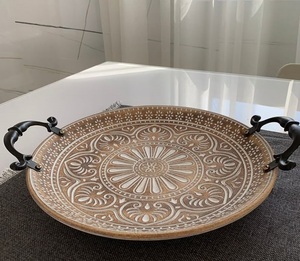 Nouveau plateau de service en bois avec un design portable et des matériaux naturels idéal pour les pique-niques, les repas sur le patio ou l'organisation à l'intérieur - Product Image 6