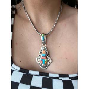 Pendentif Lorenzo James en argent sterling avec incrustation multi-pierres, géométrique, topaze, diamant, onyx, quartz, bijoux de fiançailles chrétiens élégants - Product Image 2