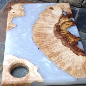 Élégante planche à découper en bois de résine personnalisée prix de gros pour les fêtes cuisine table caractéristiques fête bloc à découper conception - Product Image 6