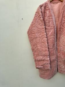 Kimono long en velours de coton pour femmes, veste d'hiver faite à la main avec manches longues, coupe design de travail, taille libre et caractéristiques de taille plus - Product Image 3