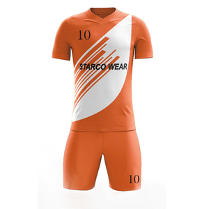 Nouvel ensemble de maillots de football pour jeunes, sur mesure, séchage rapide, uniforme de football, dernier design, impression par sublimation, logo personnalisé, vêtements d'équipe - Product Image 3