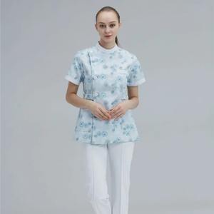 ชุดสครับผ้าสแปนเด็กซ์สำหรับผู้หญิงชุดเครื่องแบบพยาบาลโรงพยาบาลพิมพ์ลายยี่ห้อส่วนตัว - Product Image 3